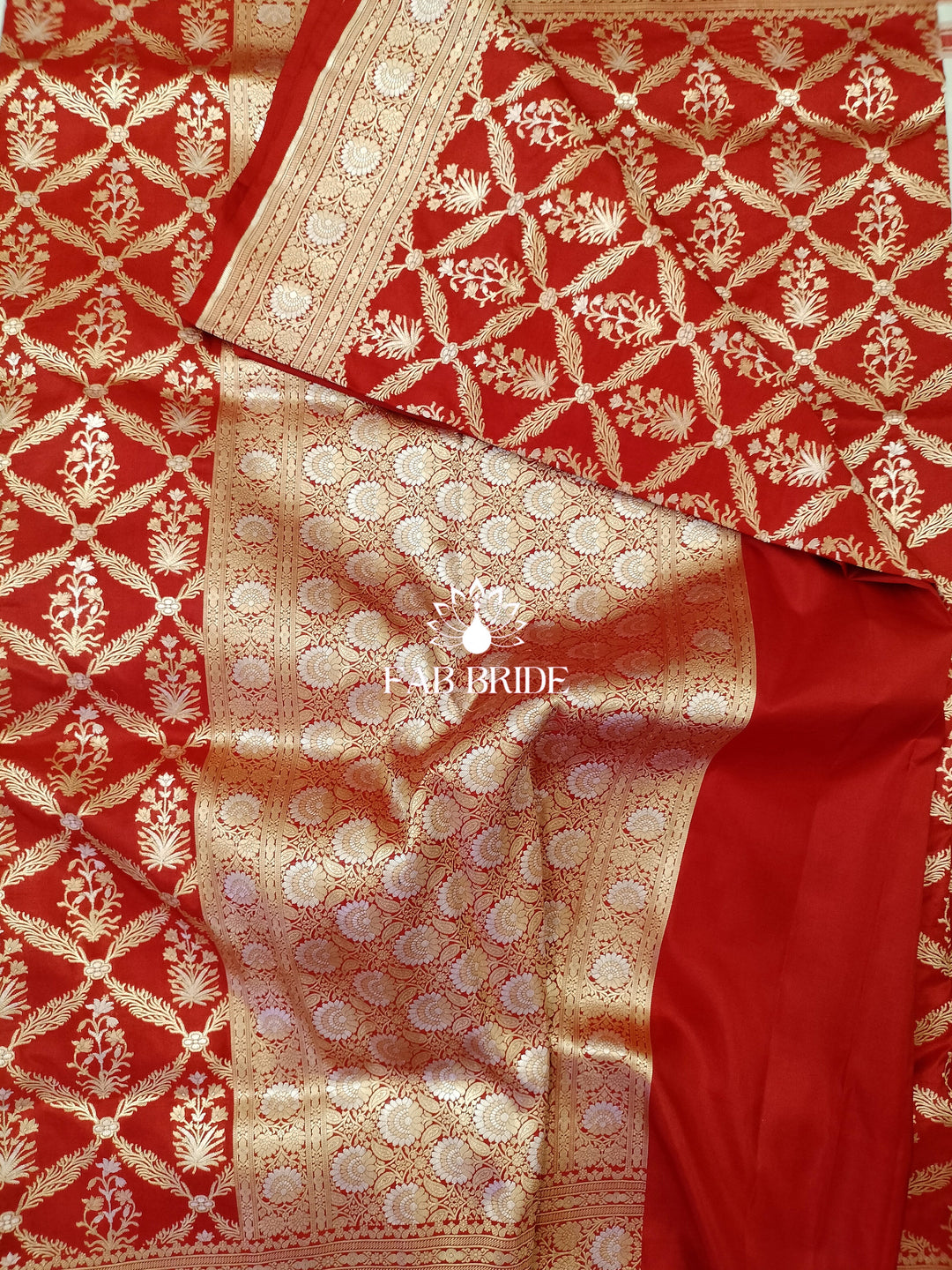 ”KUMKUM BAGICHA" SONA-RUPA ZARI PURE SILK BANARASI SAREE