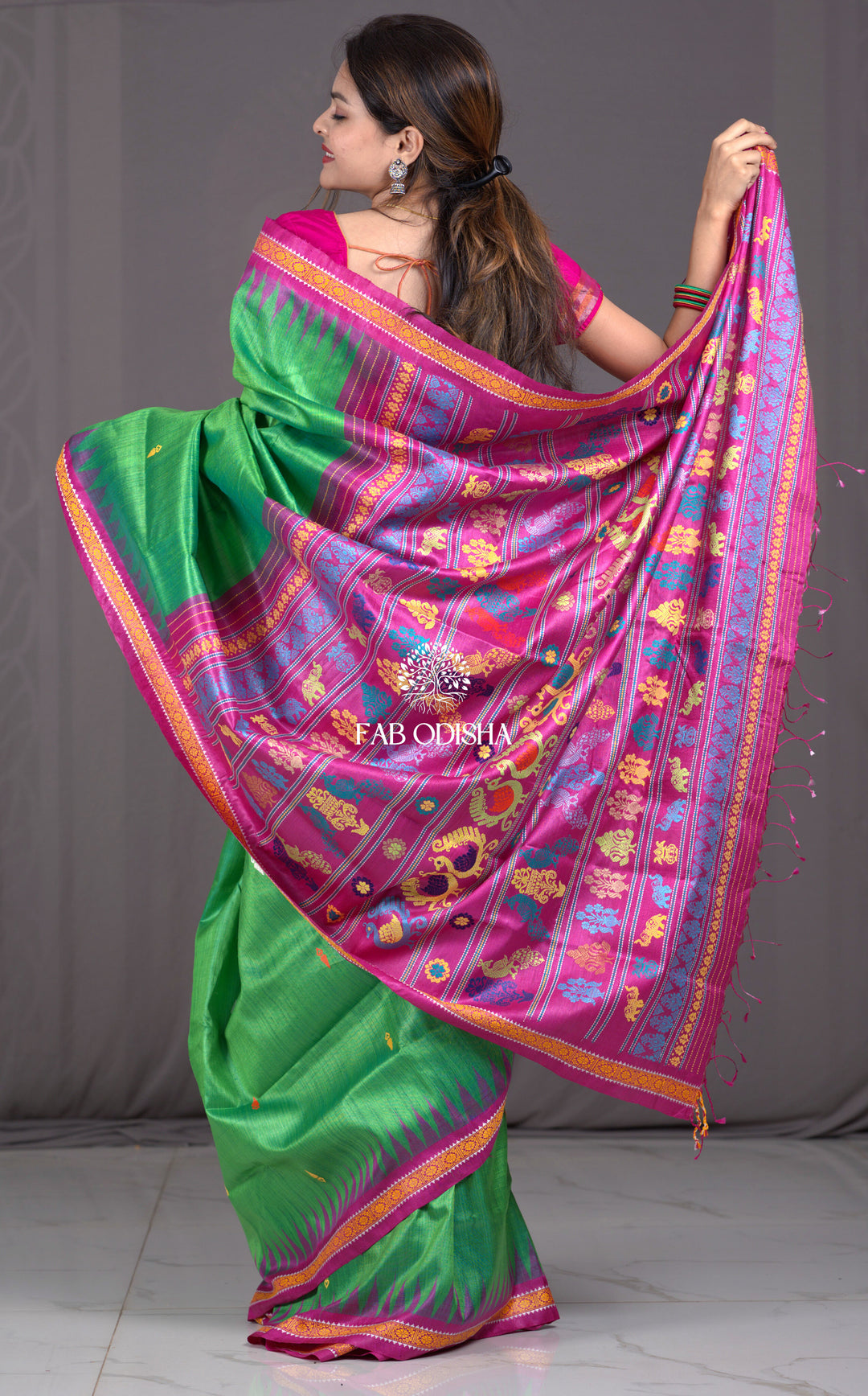 "JASHN-E-BAHAR" LUXURIOUS FLORA- FAWNA SUPER FINE TUSSAR SAREE