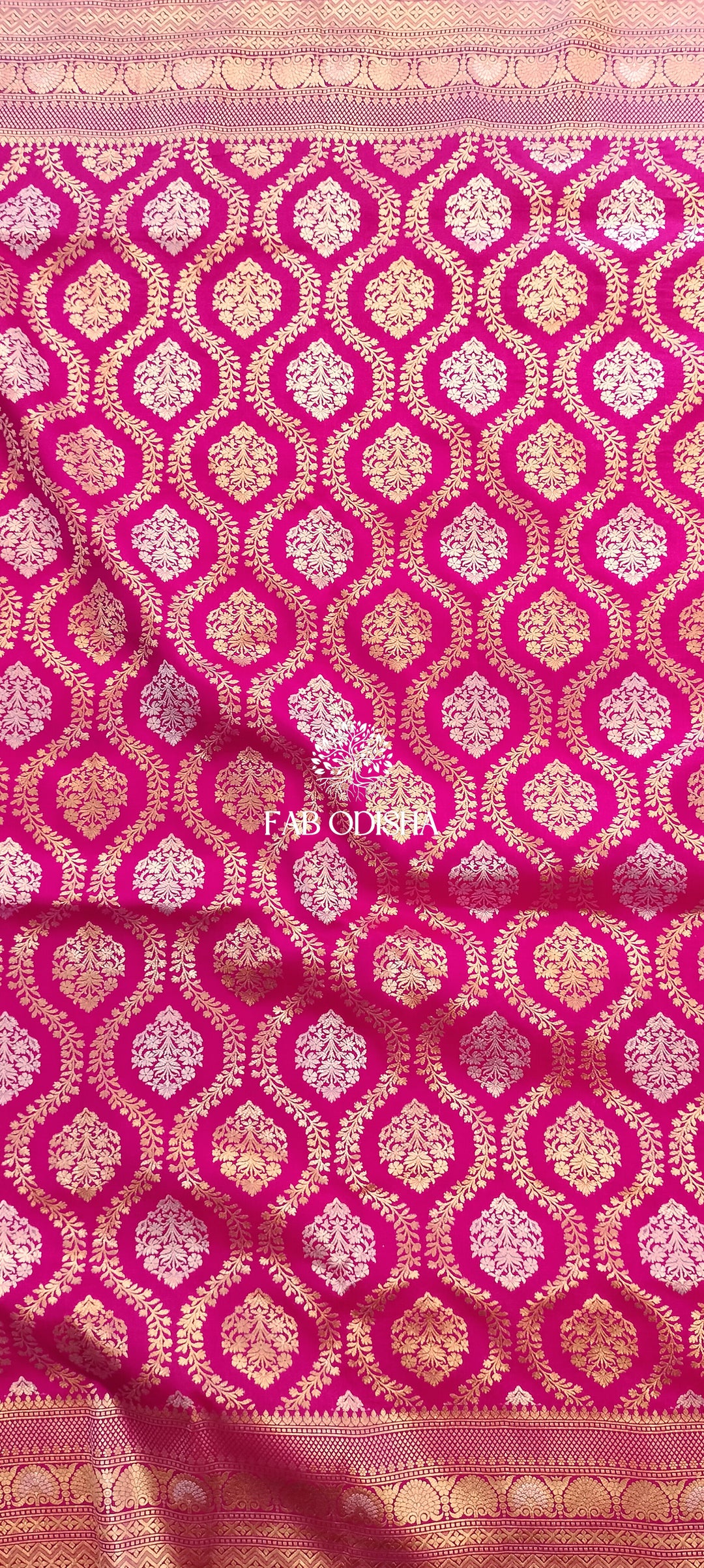 ”PINK PARADISE OF AZURE" SONA-RUPA ZARI PURE SILK BANARASI SAREE