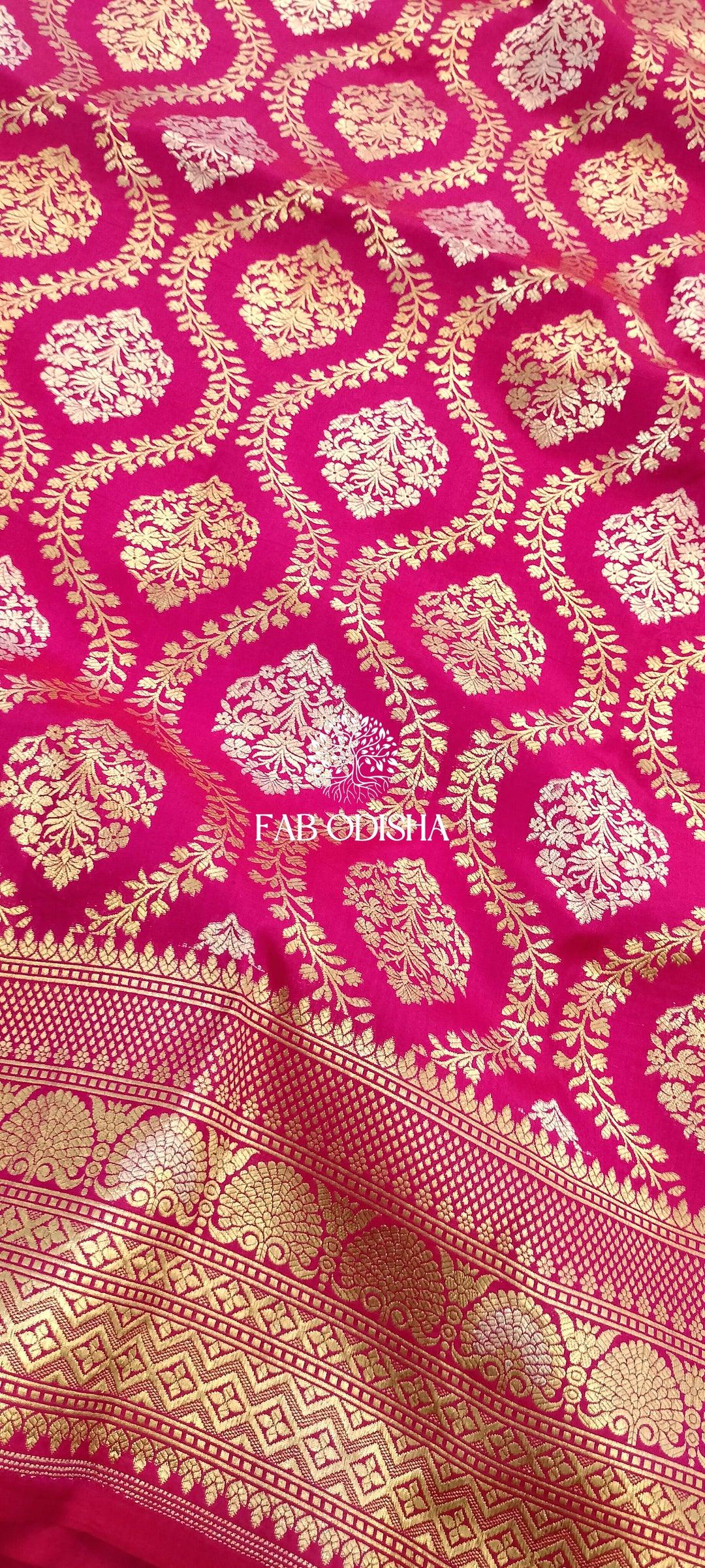 ”PINK PARADISE OF AZURE" SONA-RUPA ZARI PURE SILK BANARASI SAREE