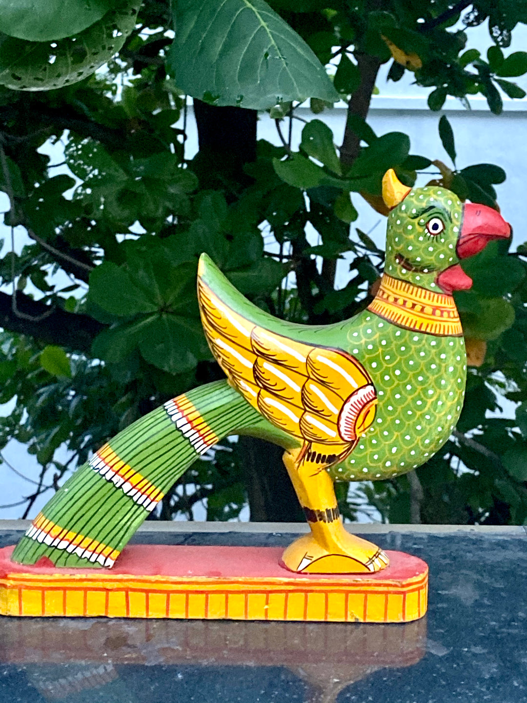 HANDCARVED/HANDPAINTED WOODEN BIRD STAND